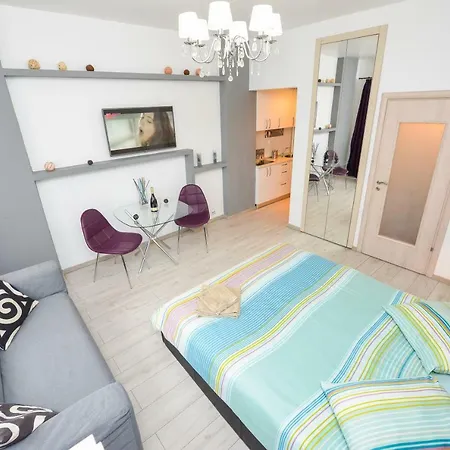 Central Bucharest Studio Near University Square Apartament Bukareszt
