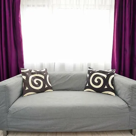 Central Bucharest Studio Near University Square Apartament