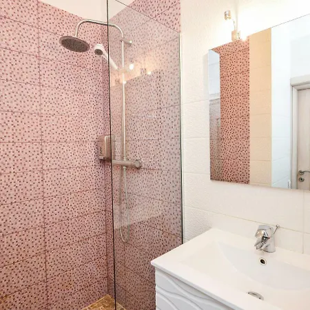 Apartament Central Bucharest Studio Near University Square Bukareszt